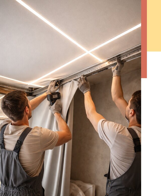 Монтаж натяжного потолка со световыми линиями в каменке от 1214 руб. | ОТДЕЛОЧНИК-Кам